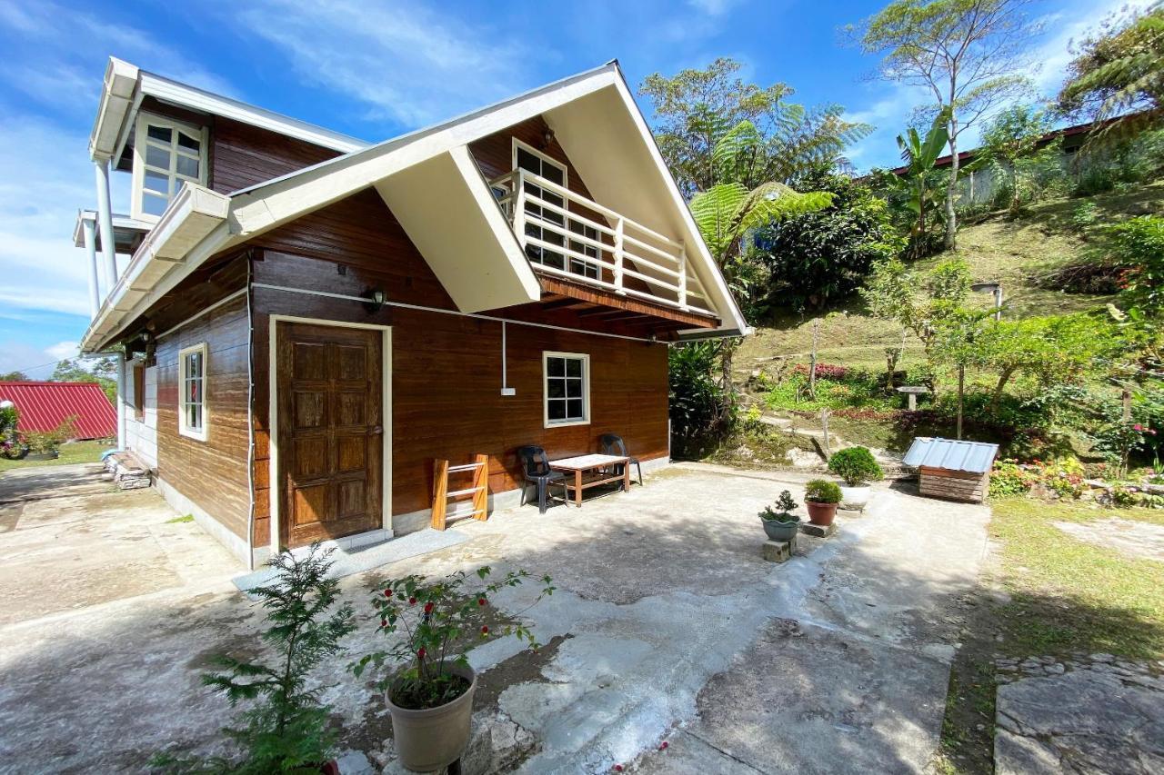 Lily Cottage & Kitchen Ranau Eksteriør billede